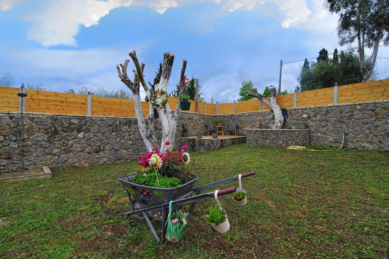 Villa Zoi ペレカス エクステリア 写真